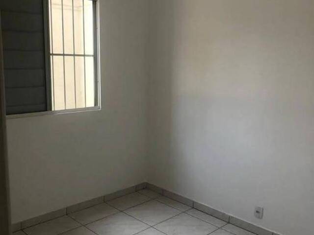#747 - Apartamento para Venda em São Paulo - SP - 2