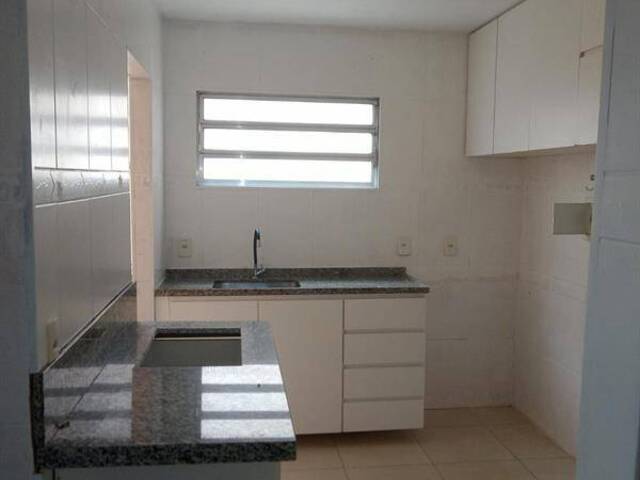 Venda em Conjunto Residencial José Bonifácio - São Paulo
