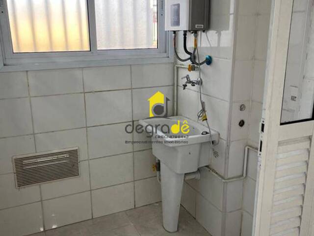 #895 - Apartamento para Venda em São Paulo - SP - 2