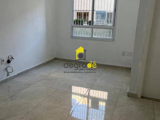 #895 - Apartamento para Venda em São Paulo - SP - 1