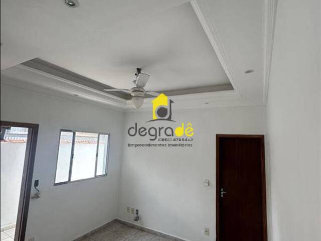 #1010 - Casa para Venda em Praia Grande - SP - 2