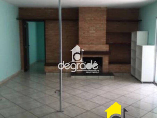 #102 - Casa para Venda em São Paulo - SP - 2